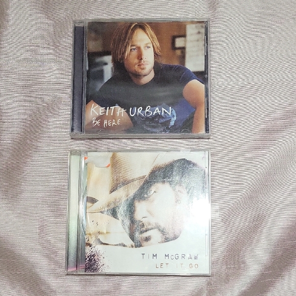 Keith Urban and Tim McGraw CD Set - Picture 1 of 5